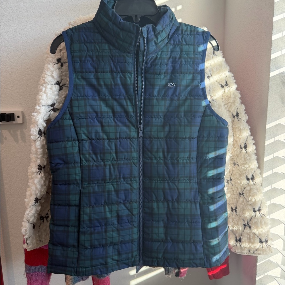 Vineyard Vines vest